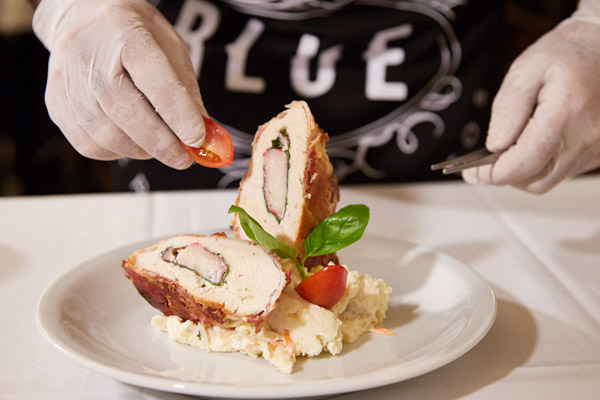 Política para el servicio de catering, elaboración y alimentación